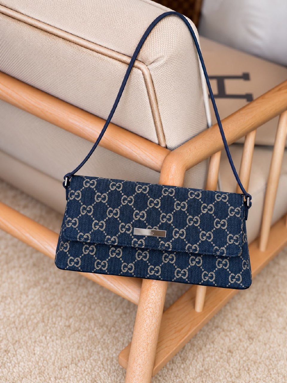 Gucci Flap Shoulder Bag - Navy