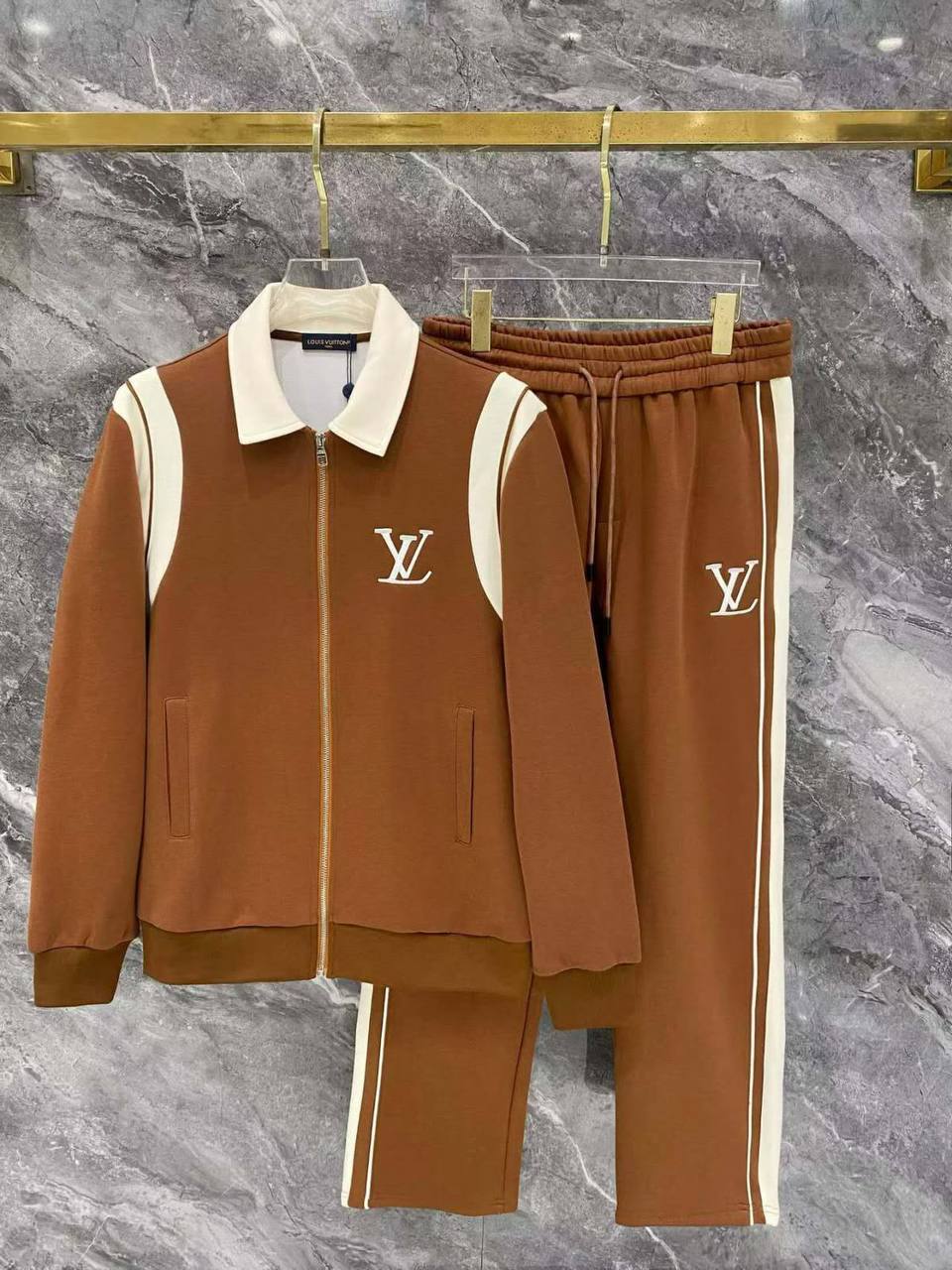 Louis Vuitton Tracksuit - 