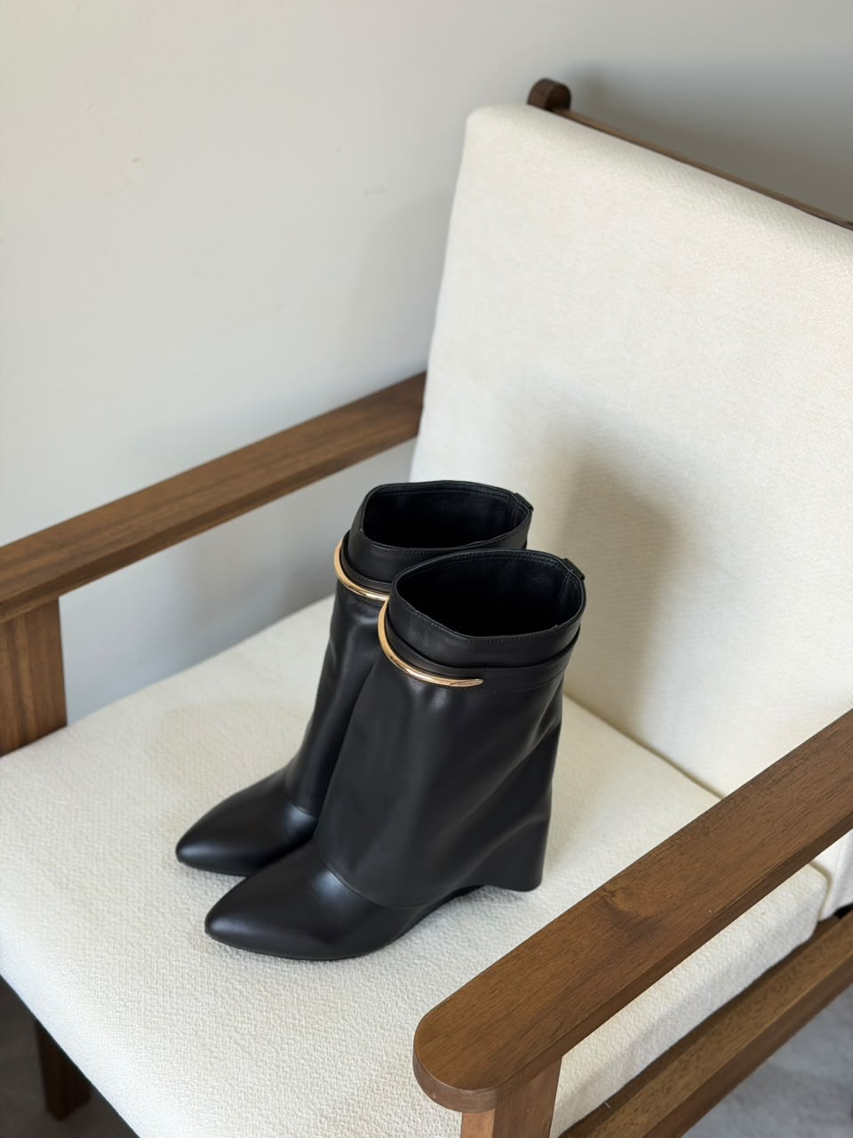Boots - Black