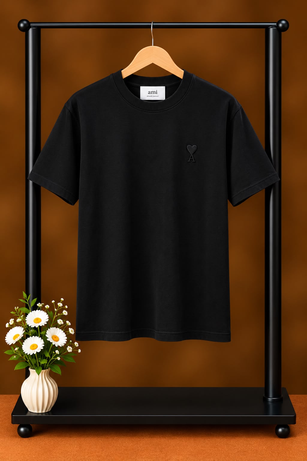 AMI Paris T-Shirt Embroidered Heart - Black