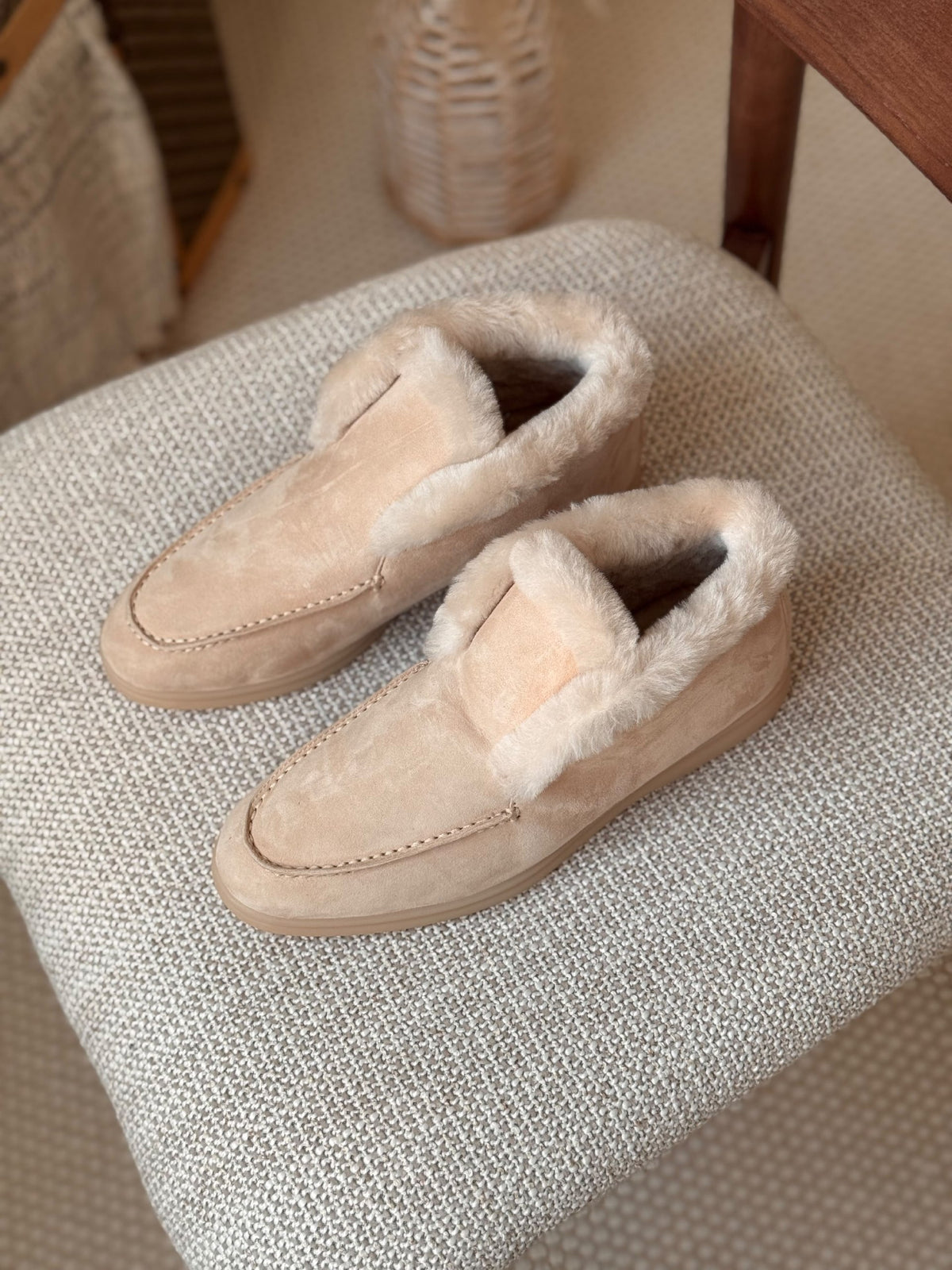 Loro Piana Mule - Beige