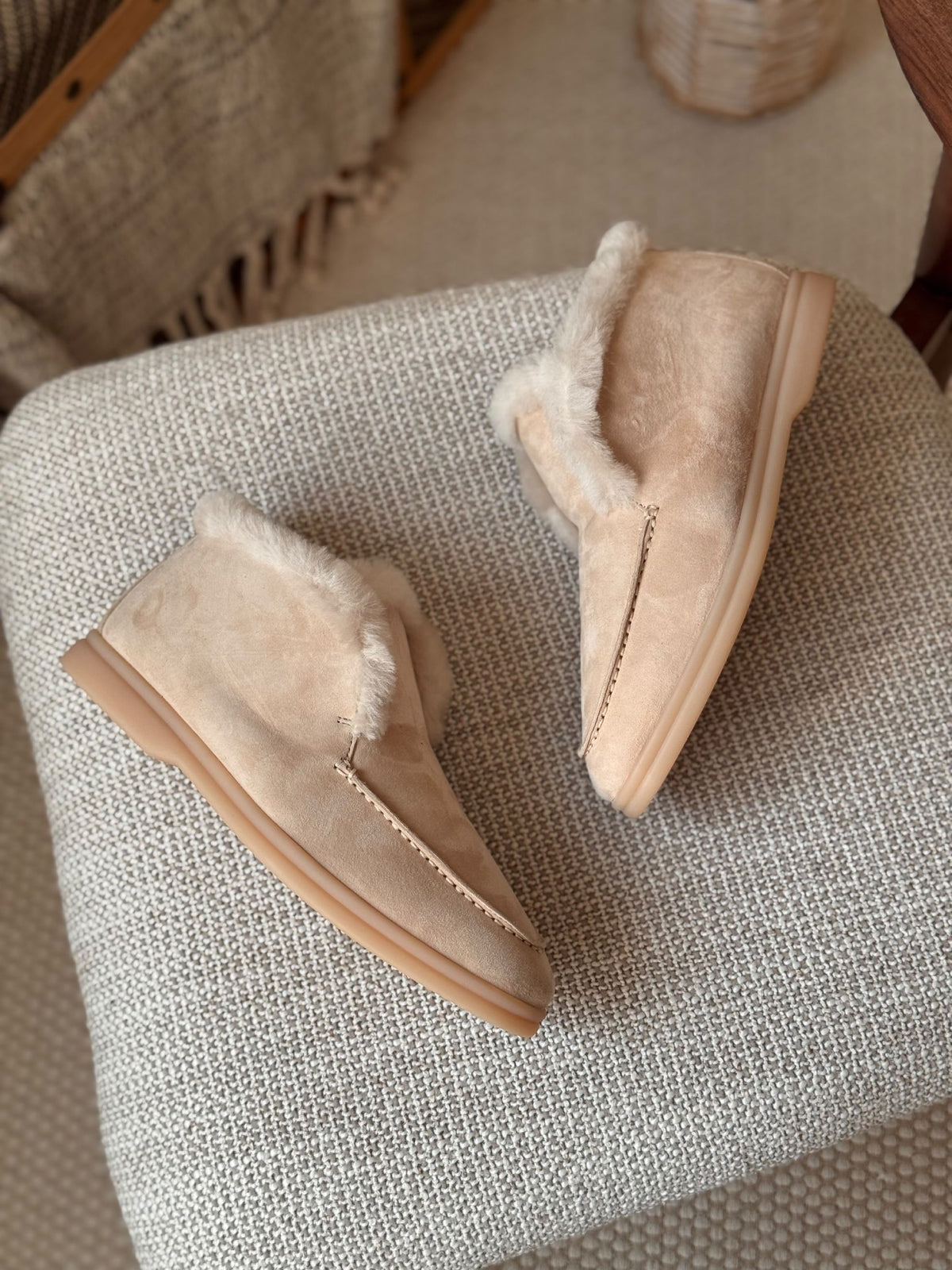 Loro Piana Mule - Beige