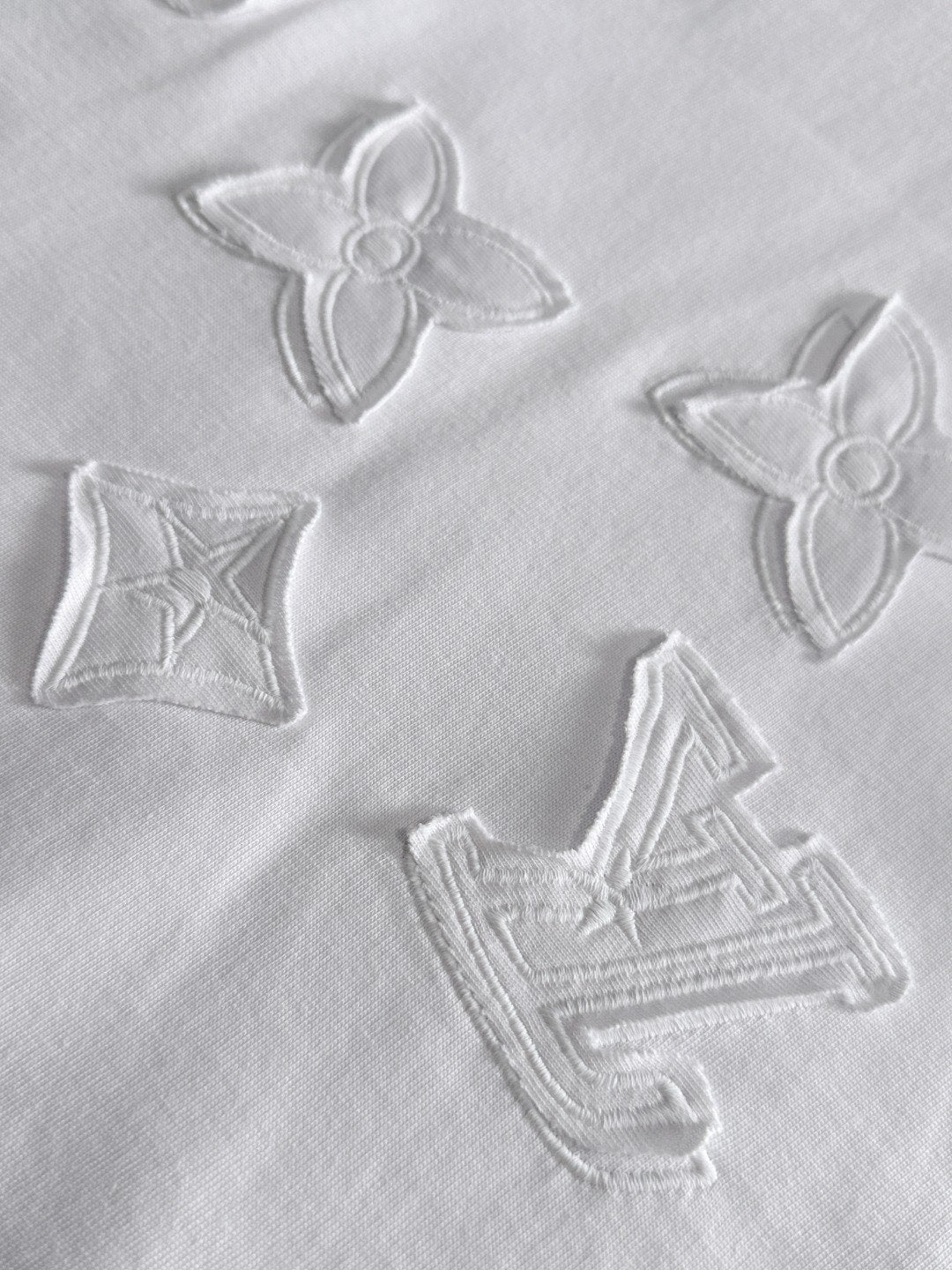 Louis Vuitton T-Shirt - White