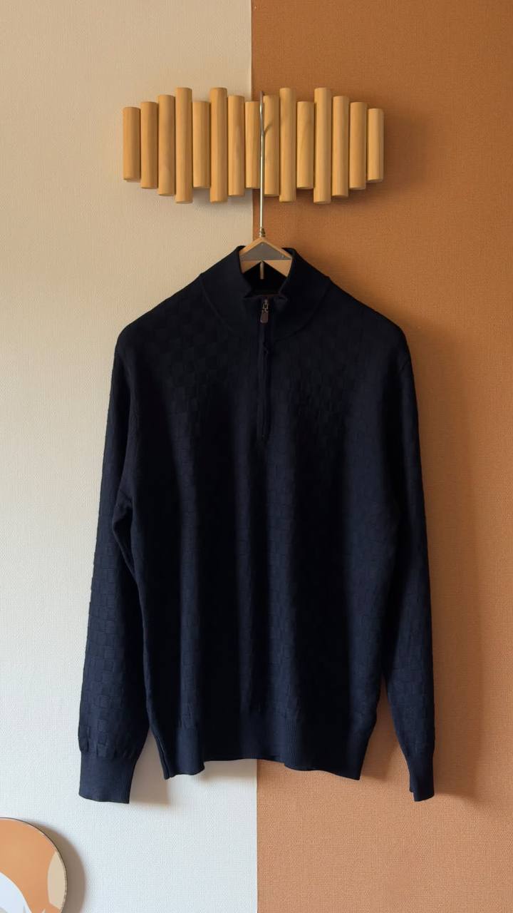 Louis Vuitton Sweater - 