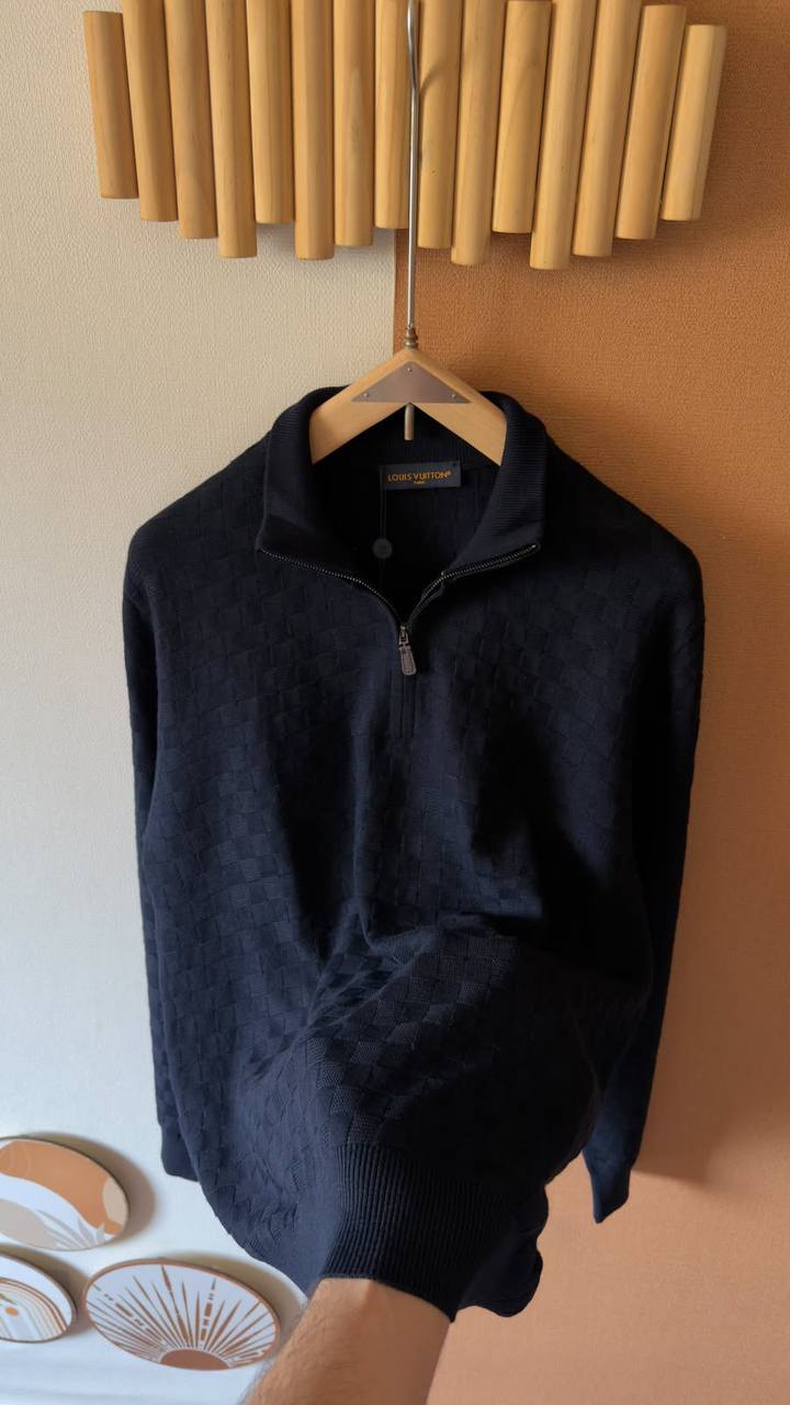 Louis Vuitton Sweater - 