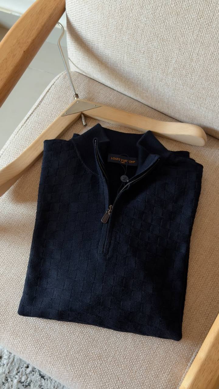 Louis Vuitton Sweater - 
