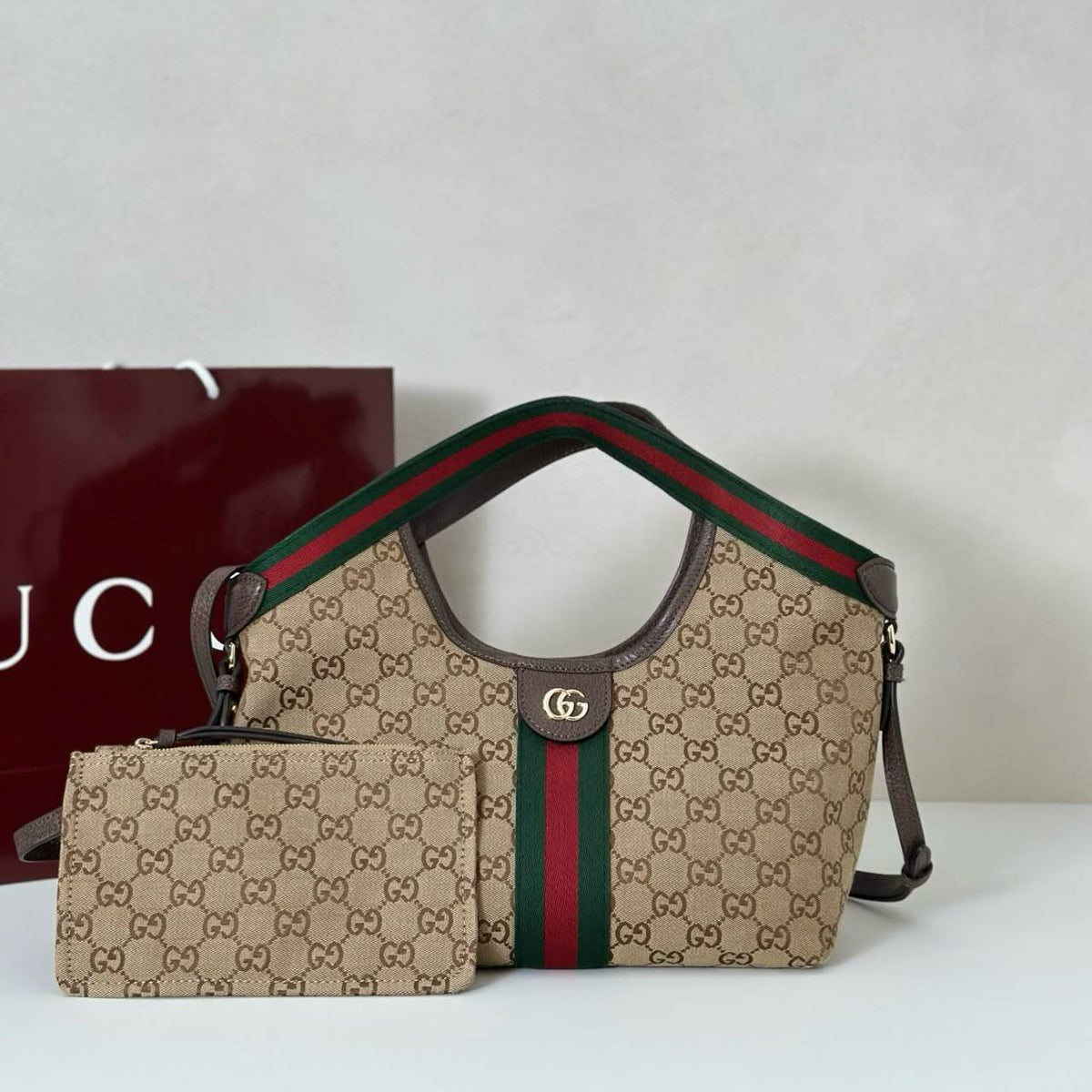 Gucci Shoulder Bag - 