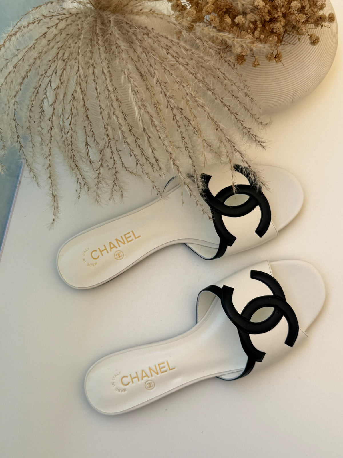 Chanel Interlocking CC Slippers - White & Black