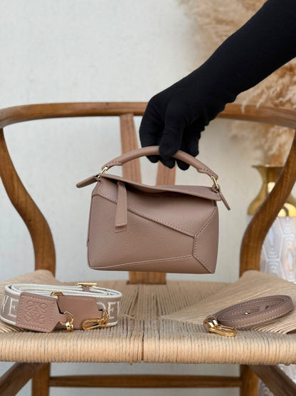Loewe Handbag Geometric Puzzle - Beige