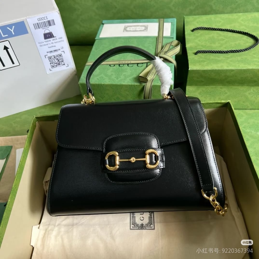 Gucci Horsebit Flap Shoulder Bag - Black