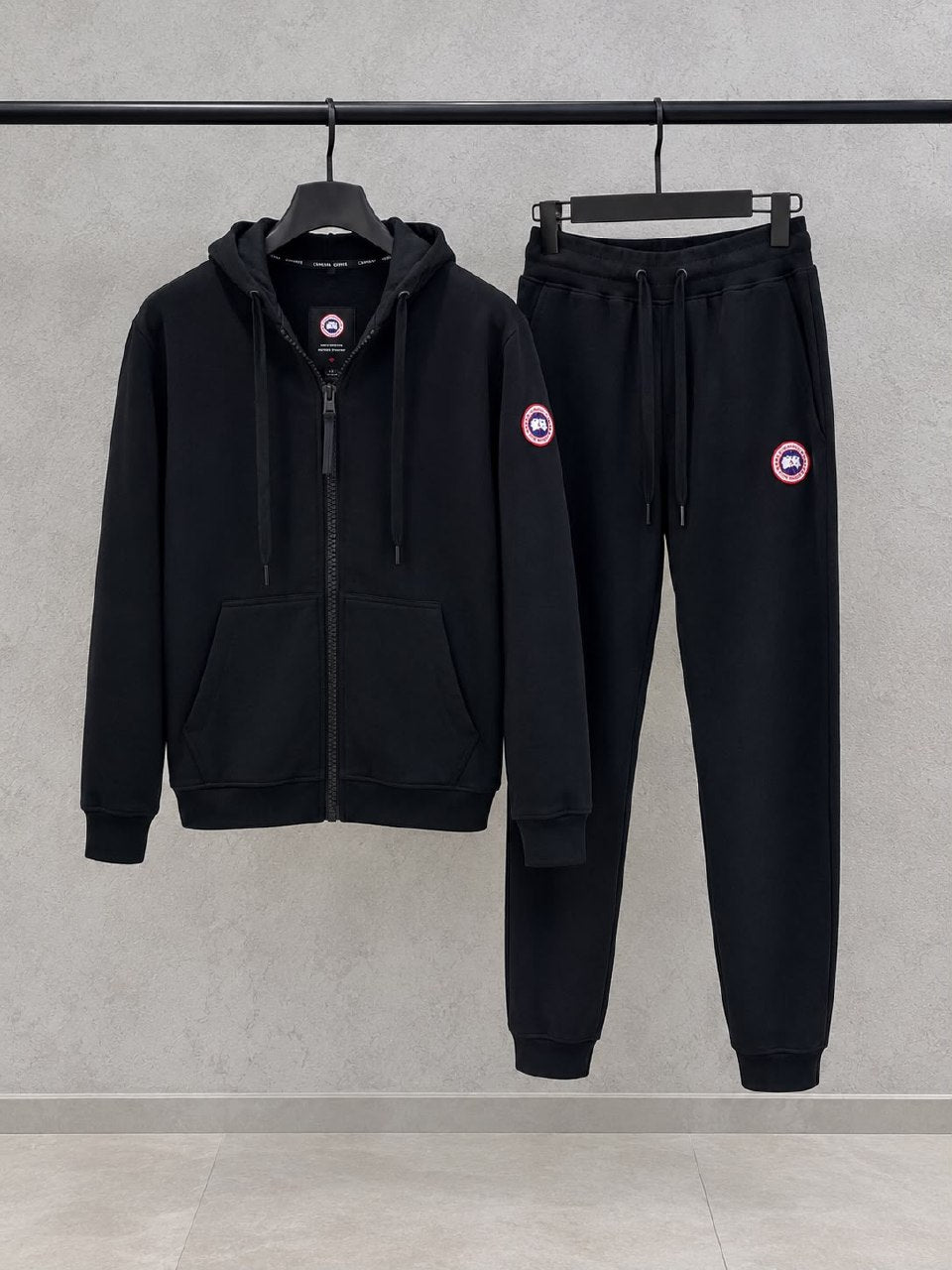 Canada Goose Tracksuit - Black