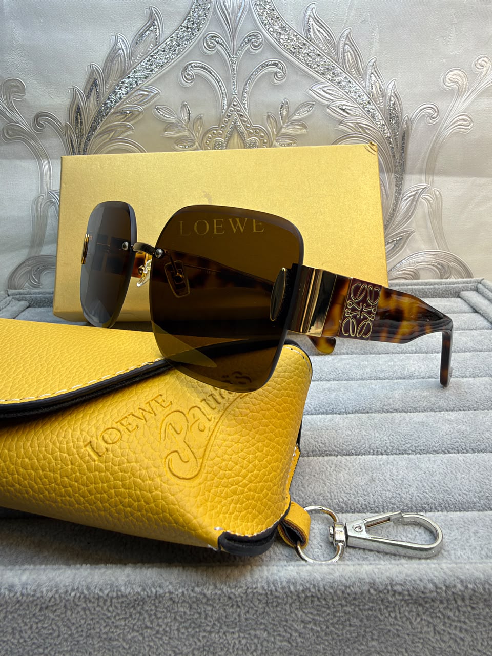 Loewe Rectangular Rimless Sunglasses - 