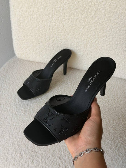 Louis Vuitton Heels - 