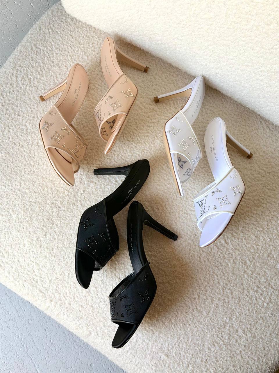 Louis Vuitton Heels - 