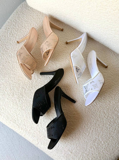 Louis Vuitton Heels - 