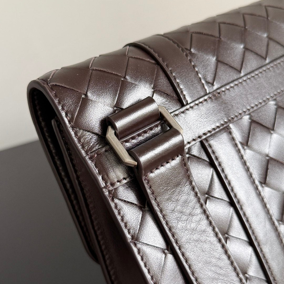 Bottega Veneta Crossbody Bag - Brown