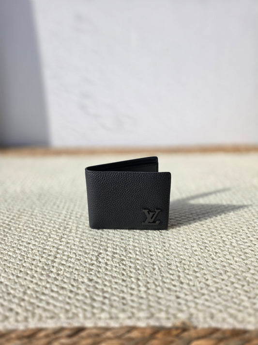 Louis Vuitton Bifold Wallet - Black