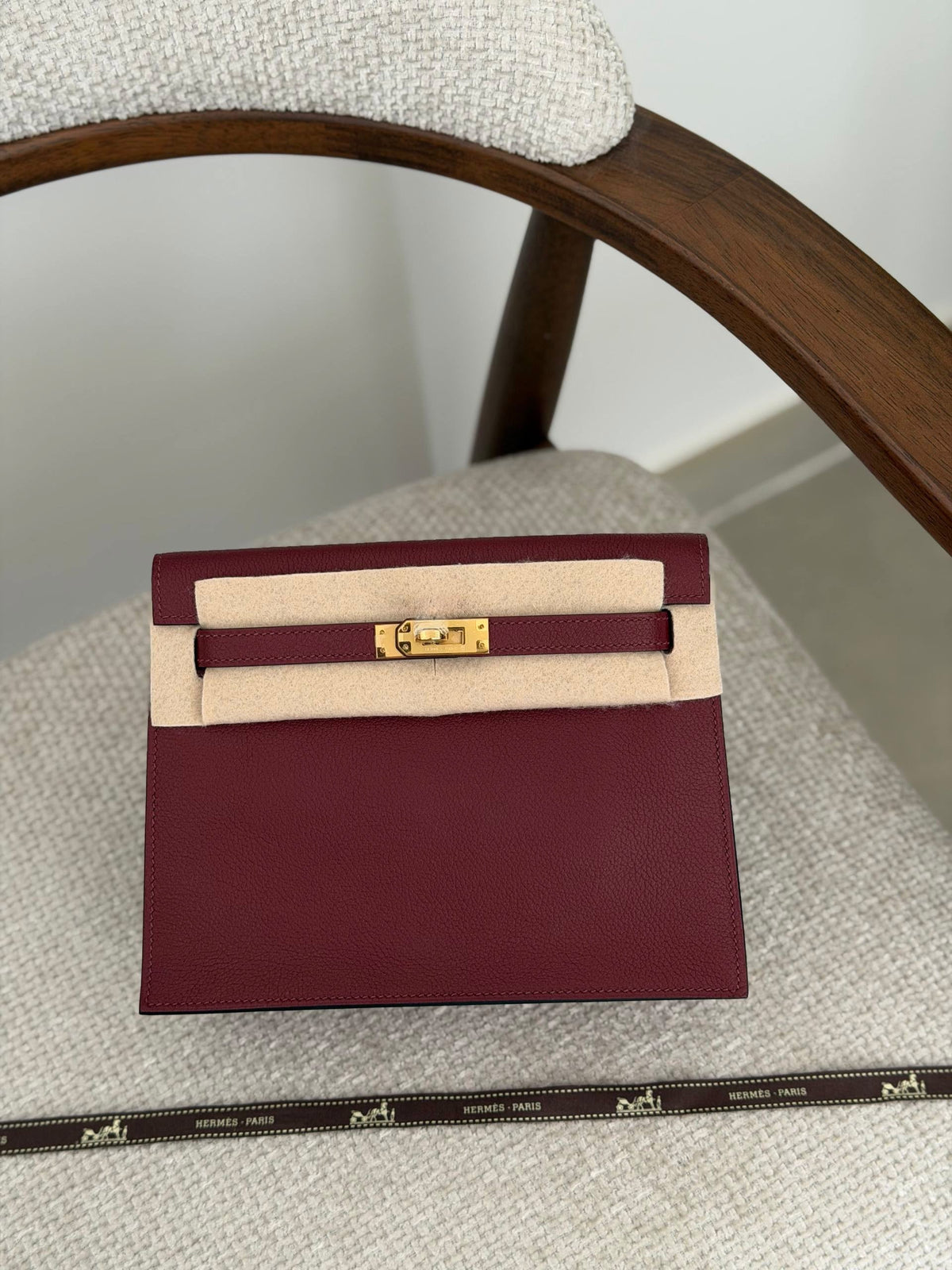 Hermès Kelly Dance Shoulder Bag - Burgundy