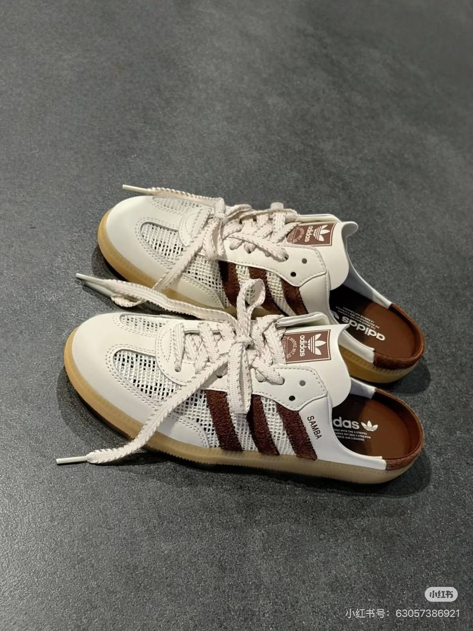 Adidas Mules - 