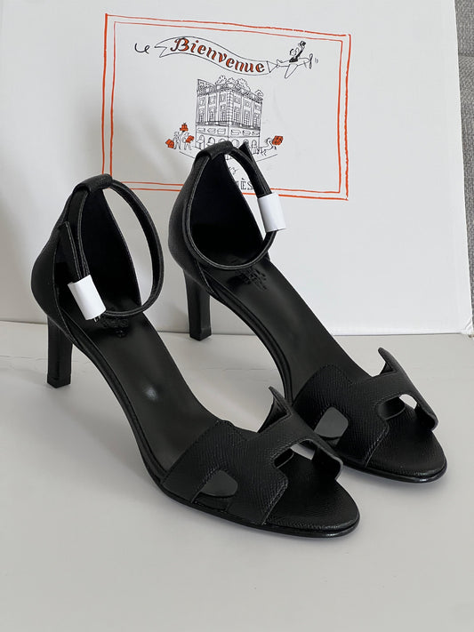 Hermès Heels - Black