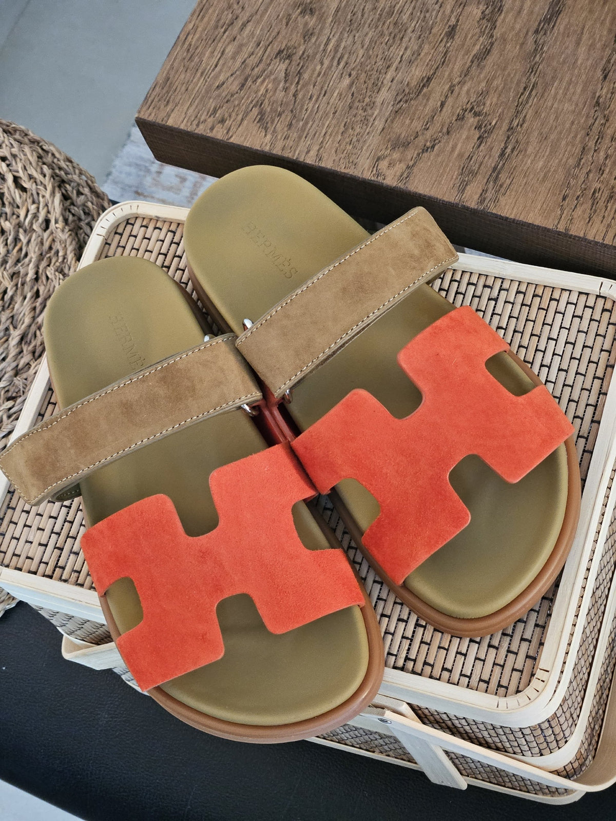 Hermès Slippers - Red & Brown