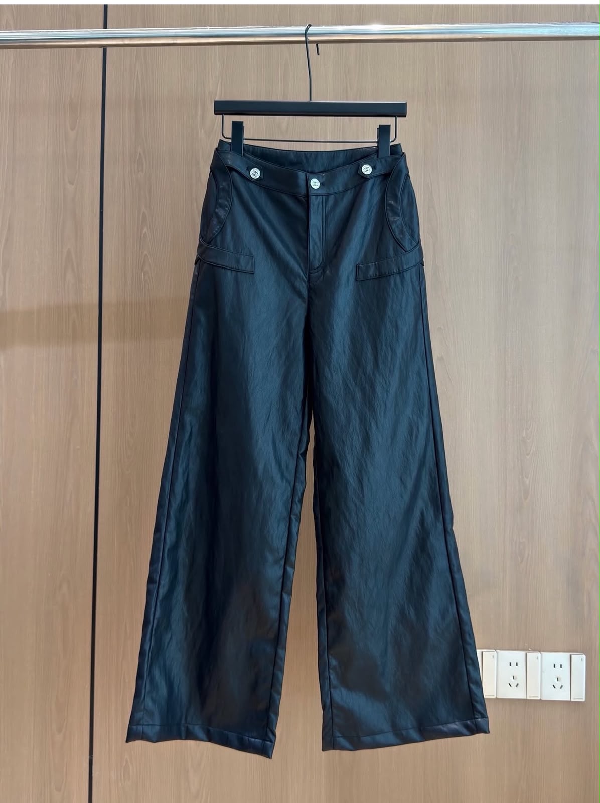 Chanel Leather Pants - Black
