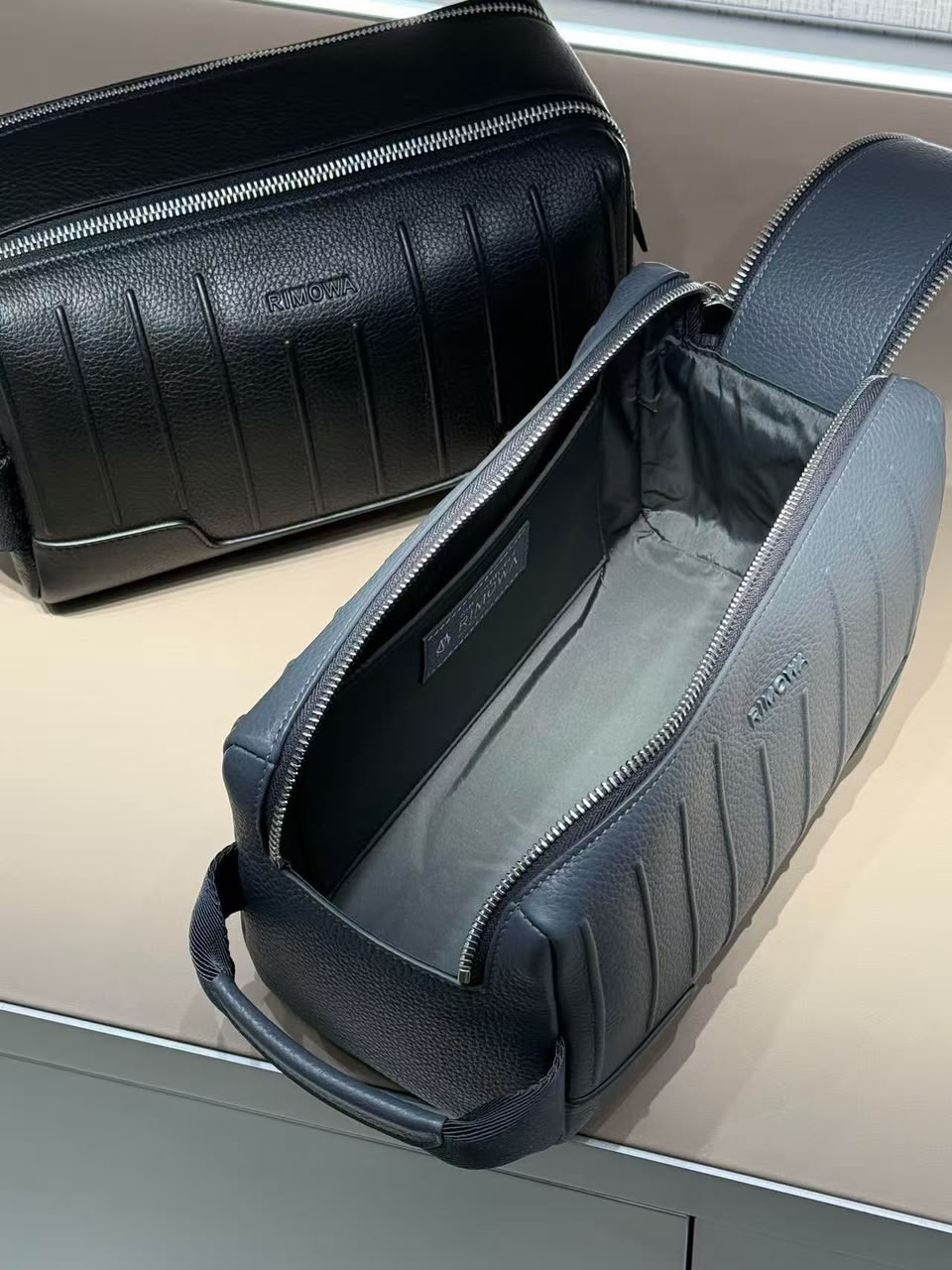 Rimowa Wash Bag - Grey, Black