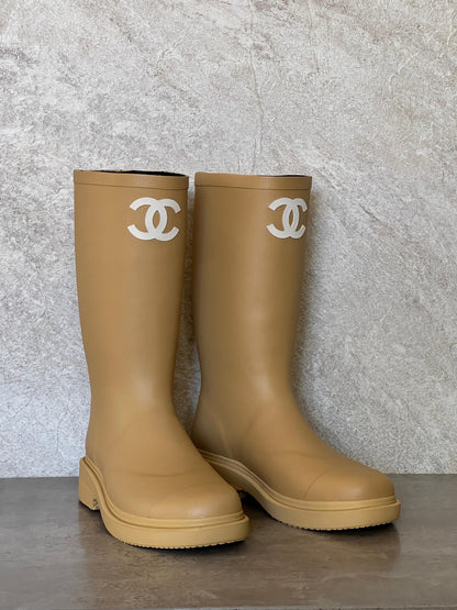 Chanel Boots - Beige