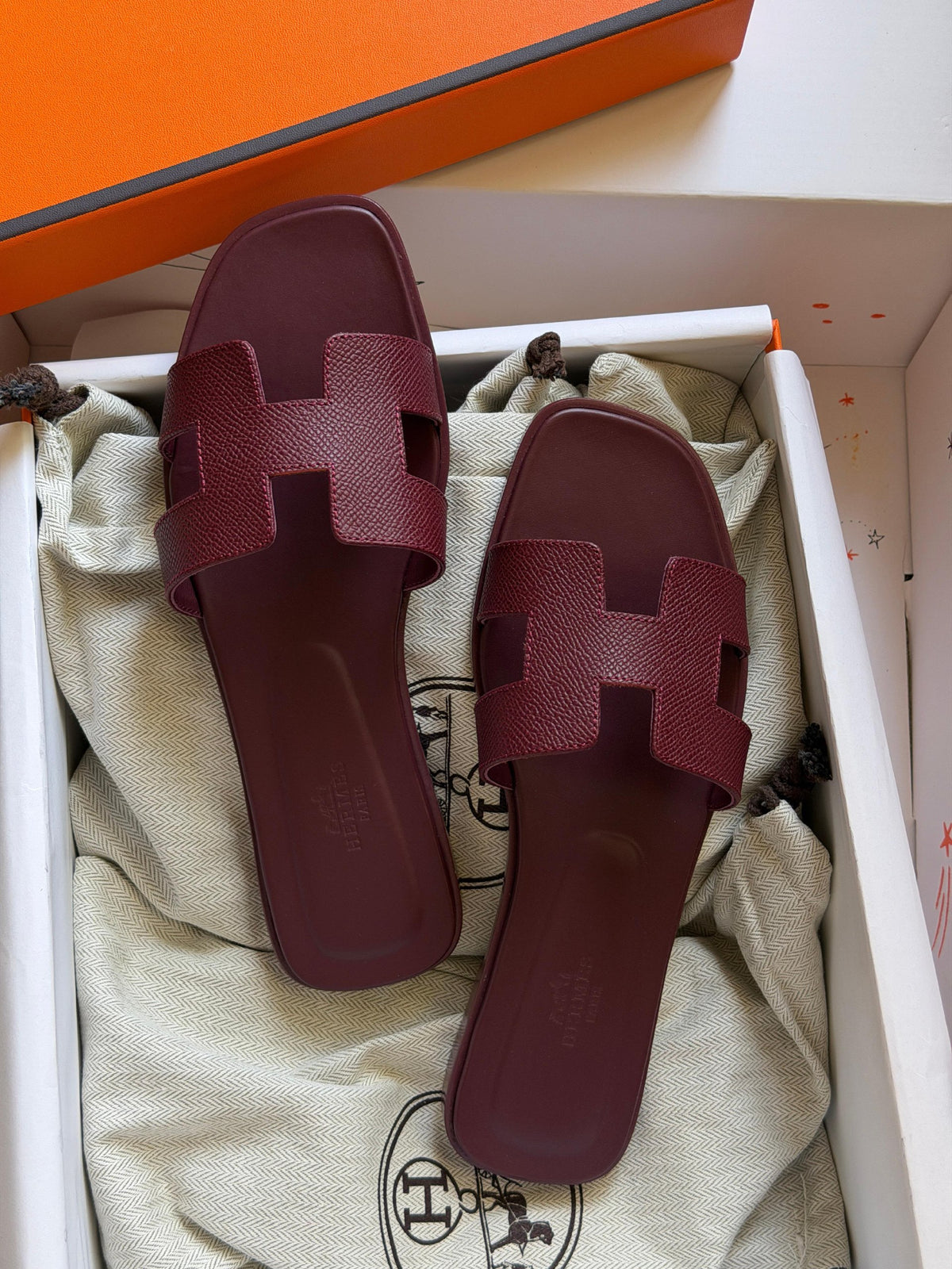 Hermès H-Strap Slippers - Burgundy