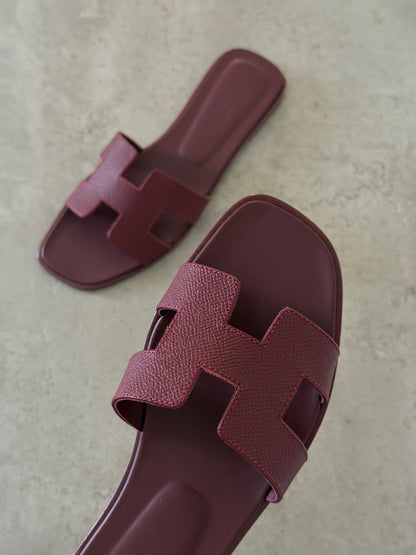 Hermès H-Strap Slippers - Burgundy