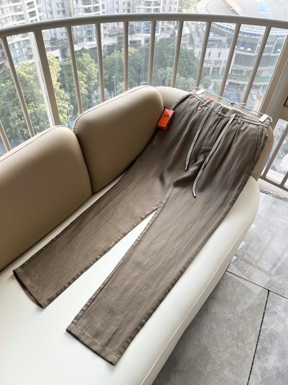 Hermès Pants - Brown, White, Navy
