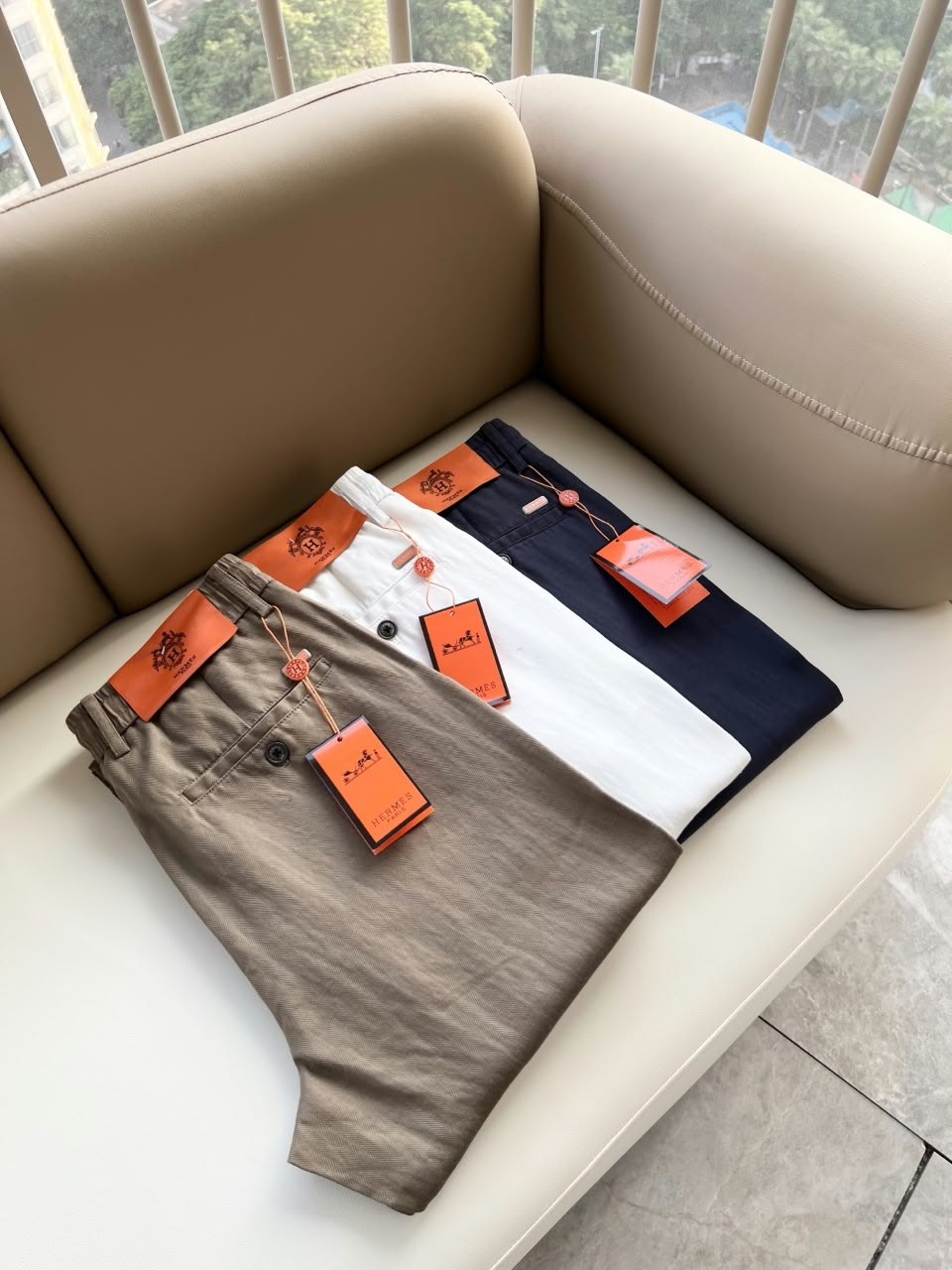 Hermès Pants - Brown, White, Navy
