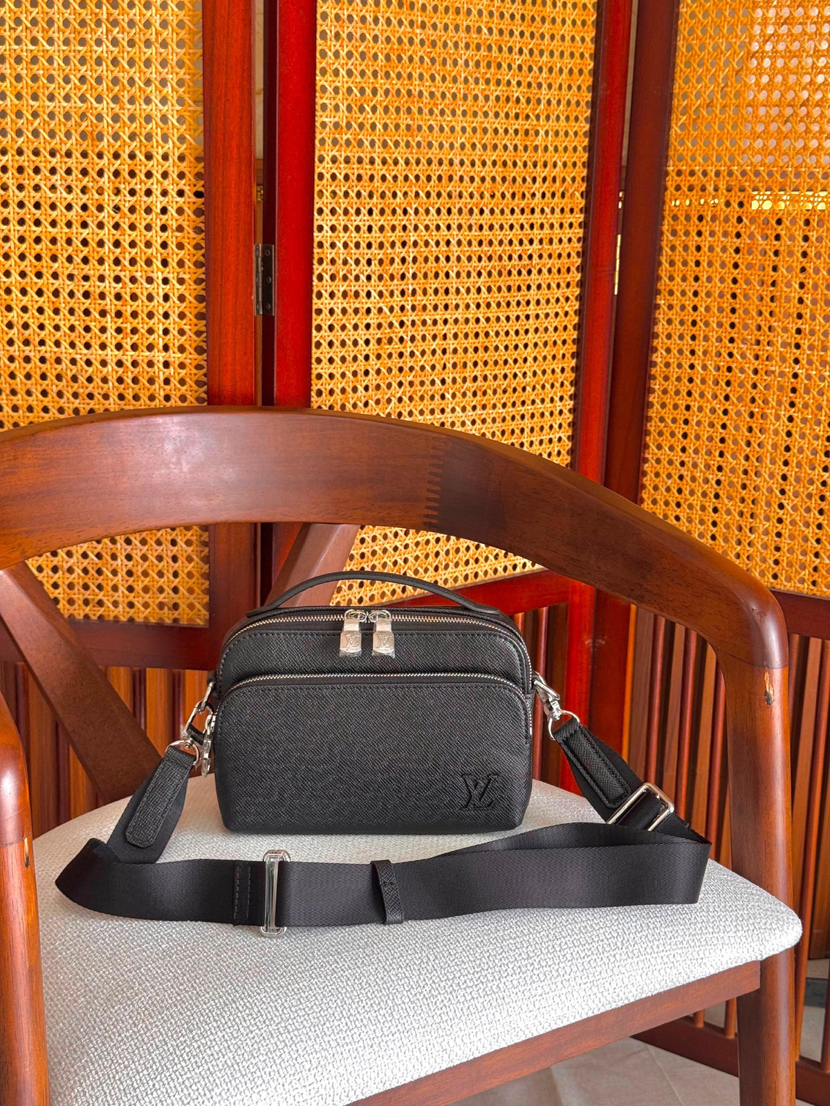 Louis Vuitton Double-Zip Crossbody Bag - Black