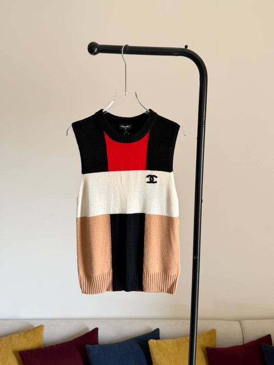 Chanel Top - 