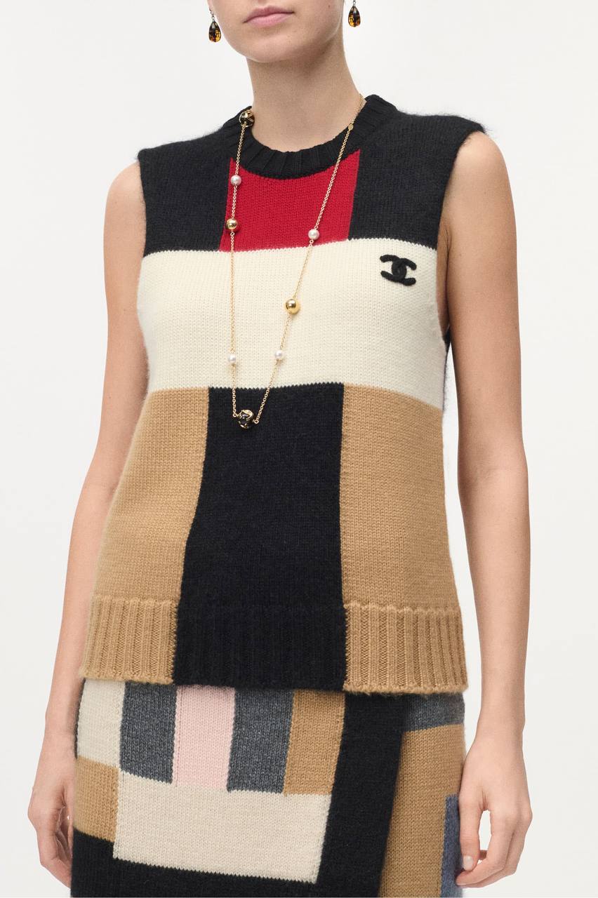 Chanel Top - 