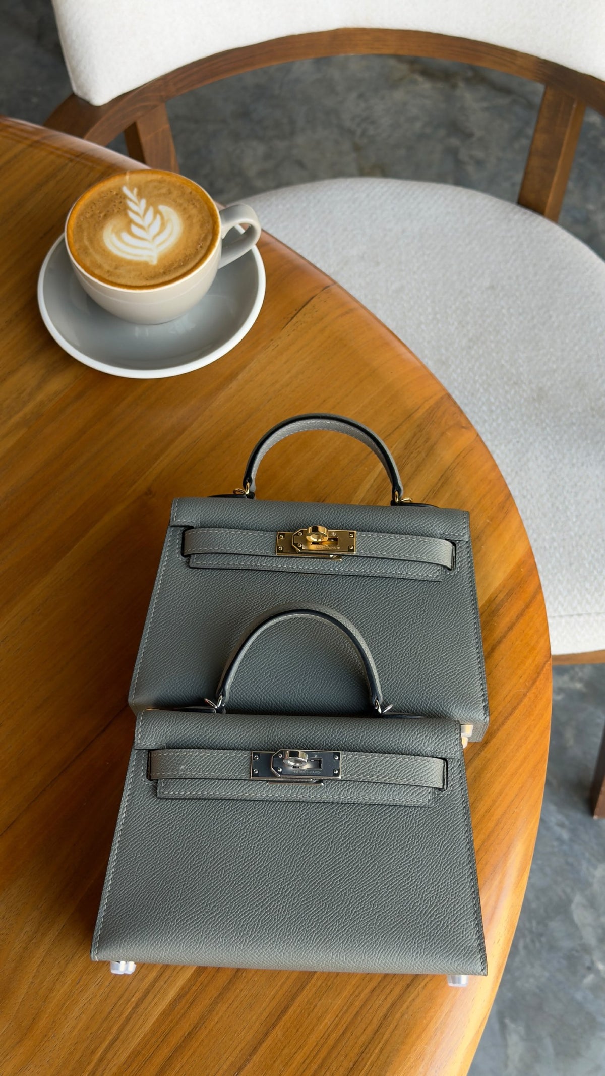 Hermès Mini Kelly Handbag - Dark Grey