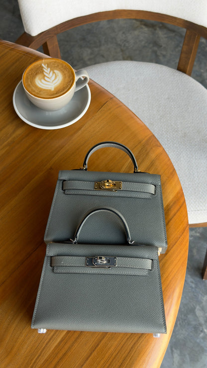 Hermès Mini Kelly Handbag - Dark Grey