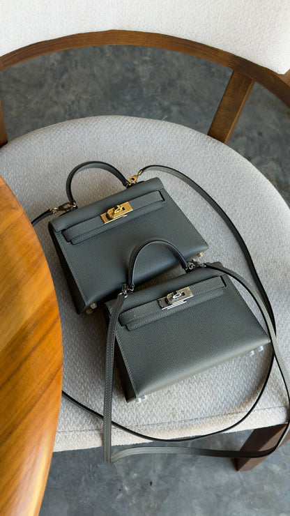 Hermès Mini Kelly Handbag - Dark Grey