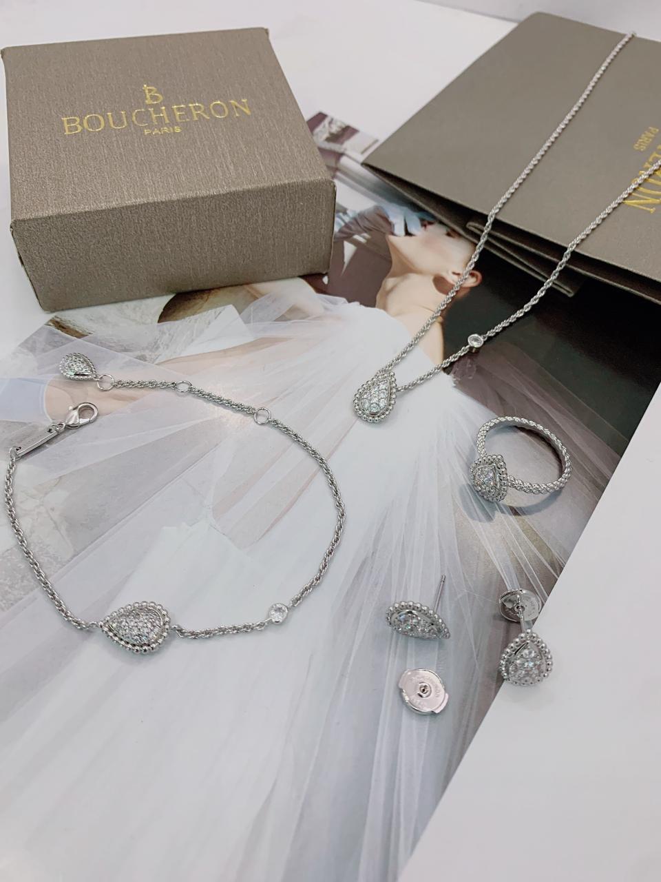 Boucheron Jewelry Set - Silver