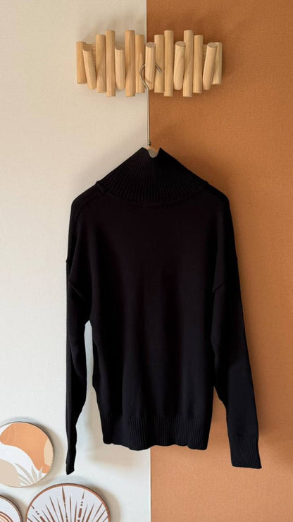 Ami Sweater - 