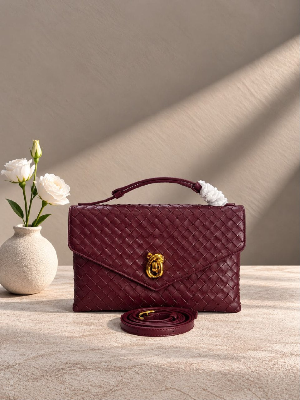 Bottega Veneta Envelope Flap Handbag - Burgundy