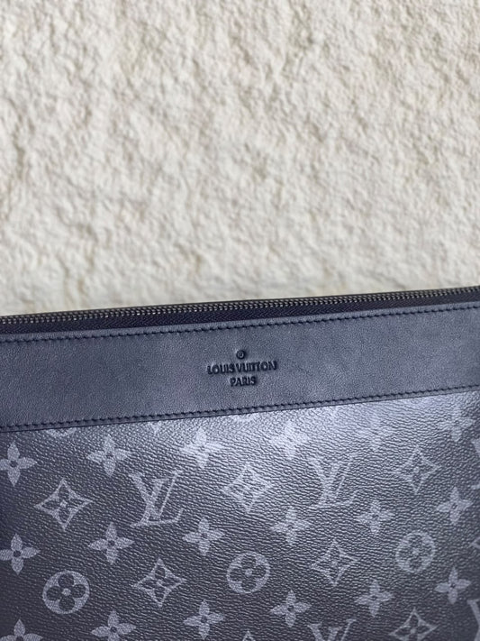 Louis Vuitton Clutch - Dark Grey Monogram