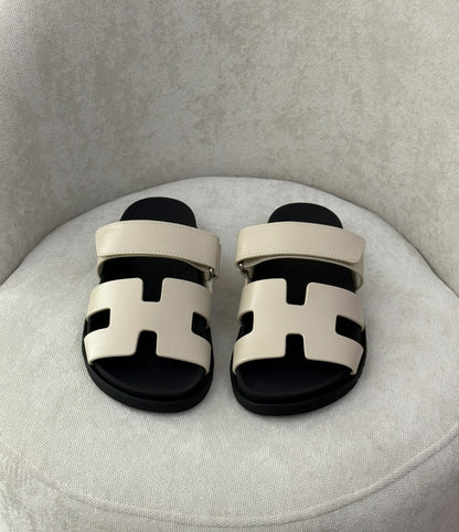 Hermès Slippers - White