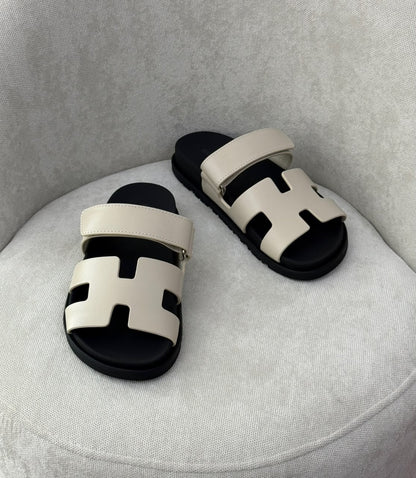 Hermès Slippers - White