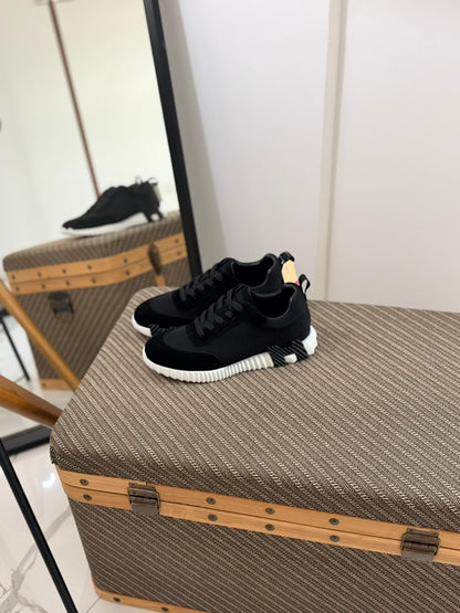 Hermès Sneakers - Black & White
