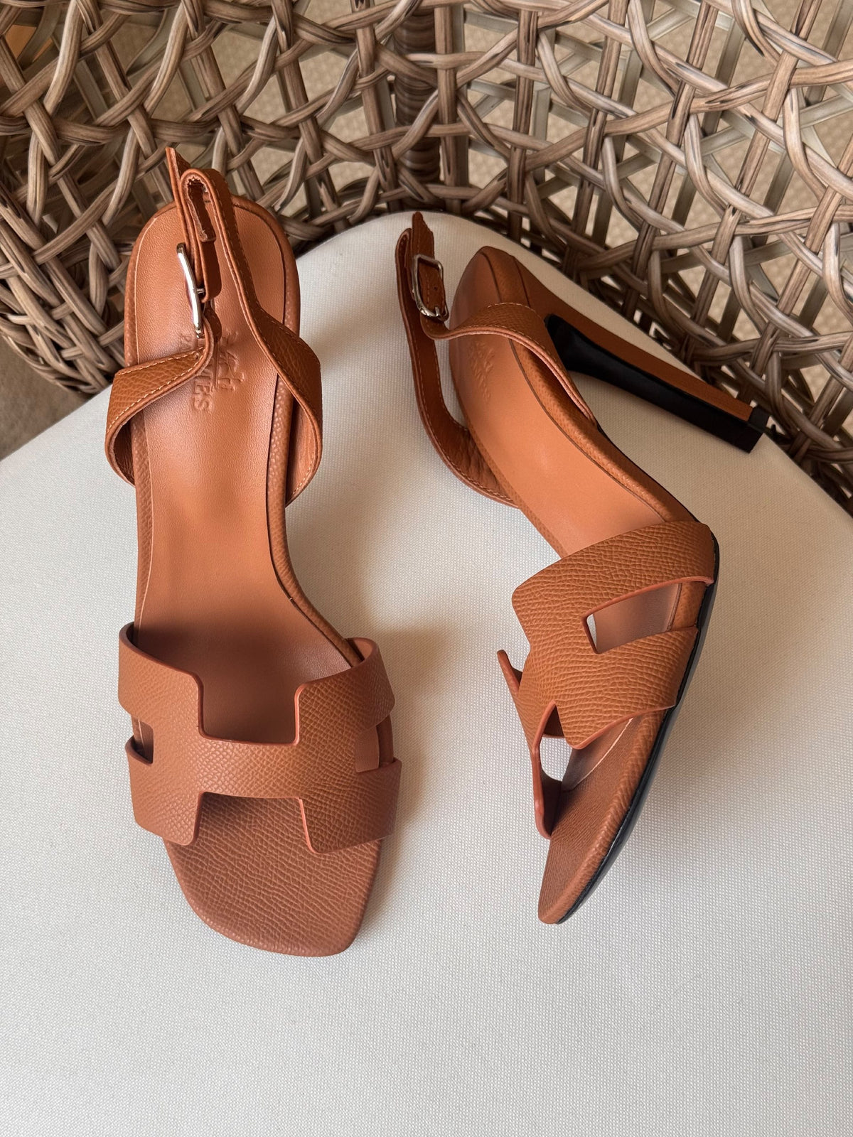Hermès Heels - Beige, Burgundy, Brown, Black