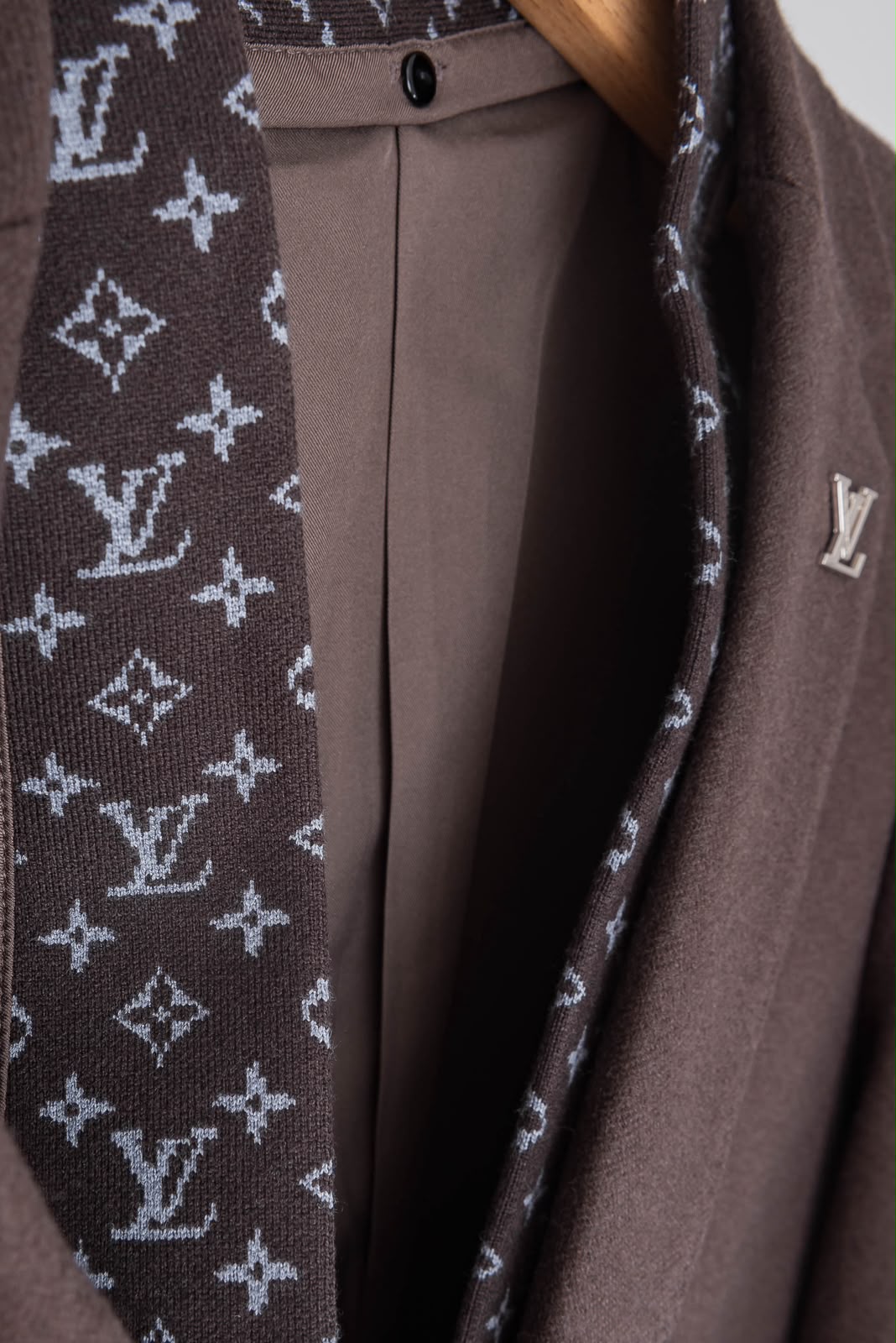 Louis Vuitton Blazer - Brown, Black