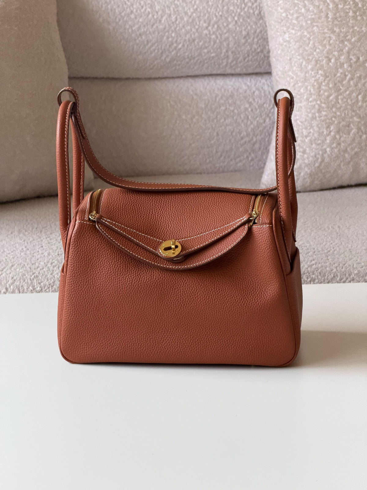 Hermès Lindy Shoulder Bag - Light Brown
