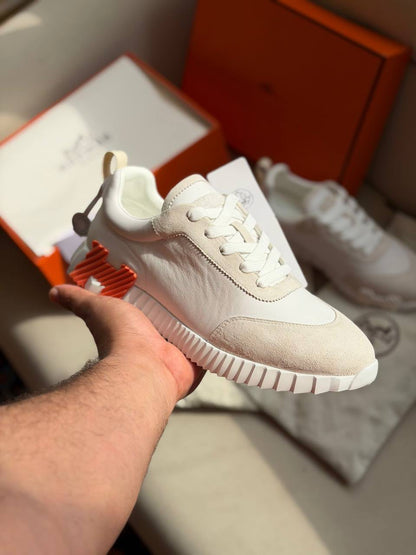 Hermès Ribbed Sole Sneakers - White & Beige