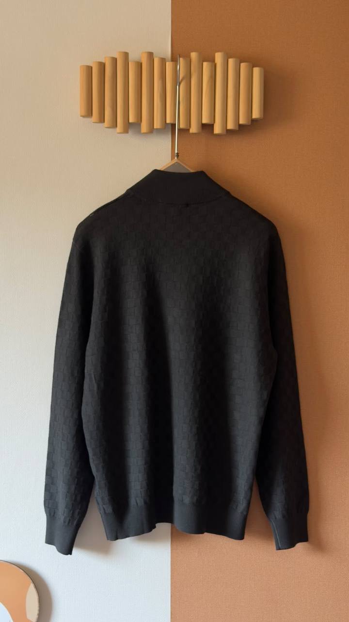 Louis Vuitton Sweater - 